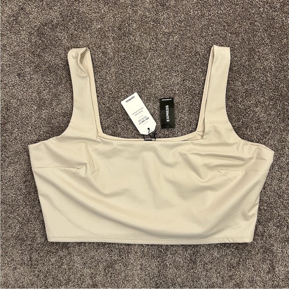 Express Women’s Body Contour Faux Leather Square Neck Cropped Tank Size XL - NWT - Picture 5 of 16